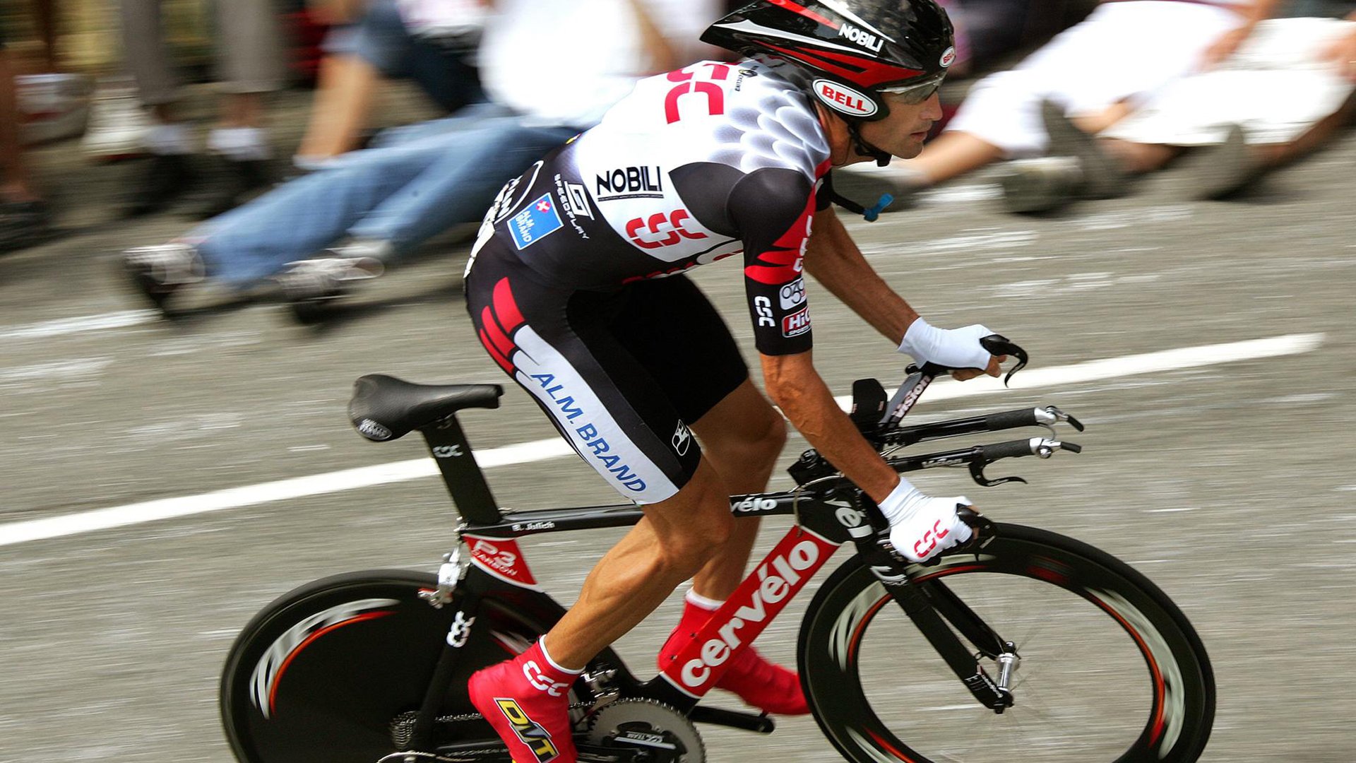 莱比锡红牛前场站位激活进攻层次,莱比锡红牛战术特点